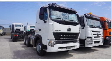 Guinea Customer Feedback of Sinotruk Howo A7 Tractor Head Truck