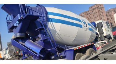 Sinotruk Howo 371 Concrete Mixer Truck will export to Guinea