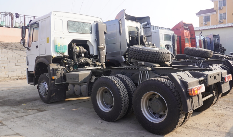 Howo Sinotruk 371 Price in Guinea | Sinotruk Howo 6x4 Tractor Truck