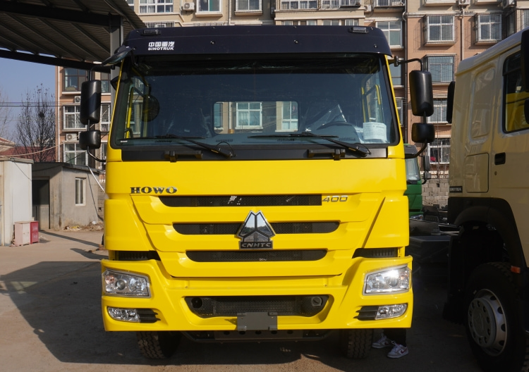 Sinotruk Howo Truck Tractor in Guinea Conakry | Howo Sinotruk Price | Howo Truck Price | Howo 400