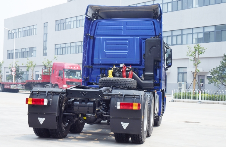 Foton Auman GTL Tractor Head 6x4 Price in Guinea