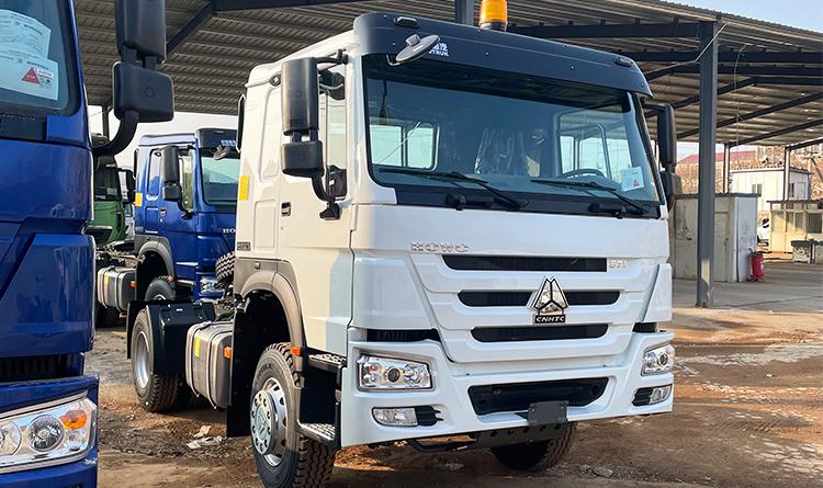 Second Hand Howo Tractor Truck for Sale in Guinea