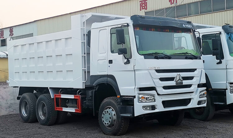 Howo Used Dump Truck for Sale in Guinea