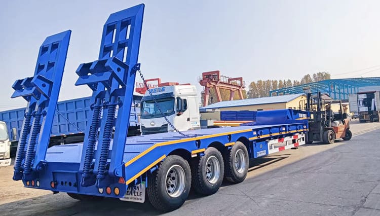 3 Axle Low Bed Trailer Truck Price in Guinea