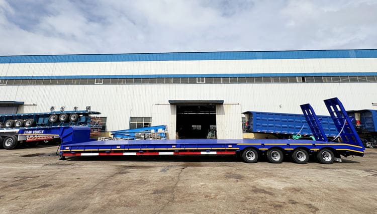 4 Axle Semi Low Loader Truck for Sale in Guinea