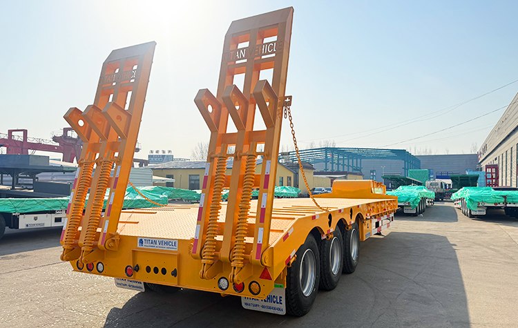 3 Axle Lowbed Trailer Truck | Low Loader Trailer for Sale in Guinea