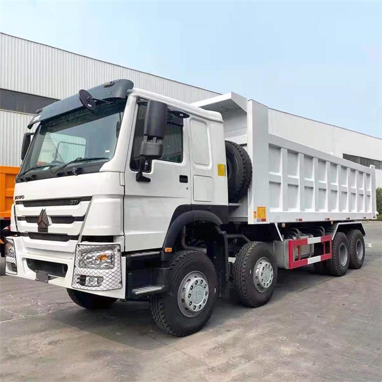 371 HP 12 Wheel Tipper